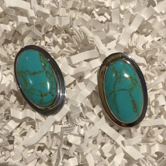 SterlingSilver Simulated Turquoise ClipOn Earrings - Picture 1 of 6